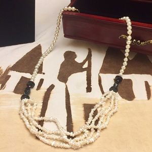 Vintage Faux Pearl and Onyx Necklace - 31.…